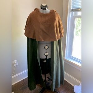 Wool cloak with mantle